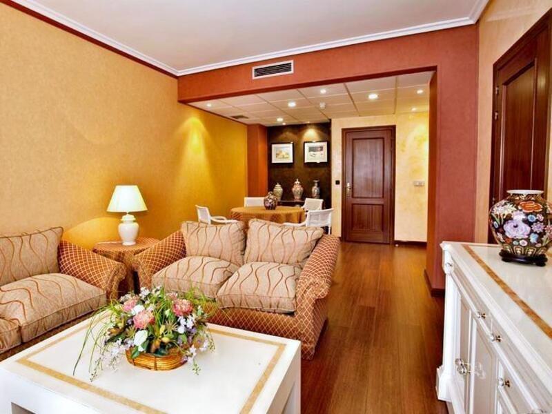 Hospedium Hotel Europa Centro Magaz De Pisuerga Extérieur photo