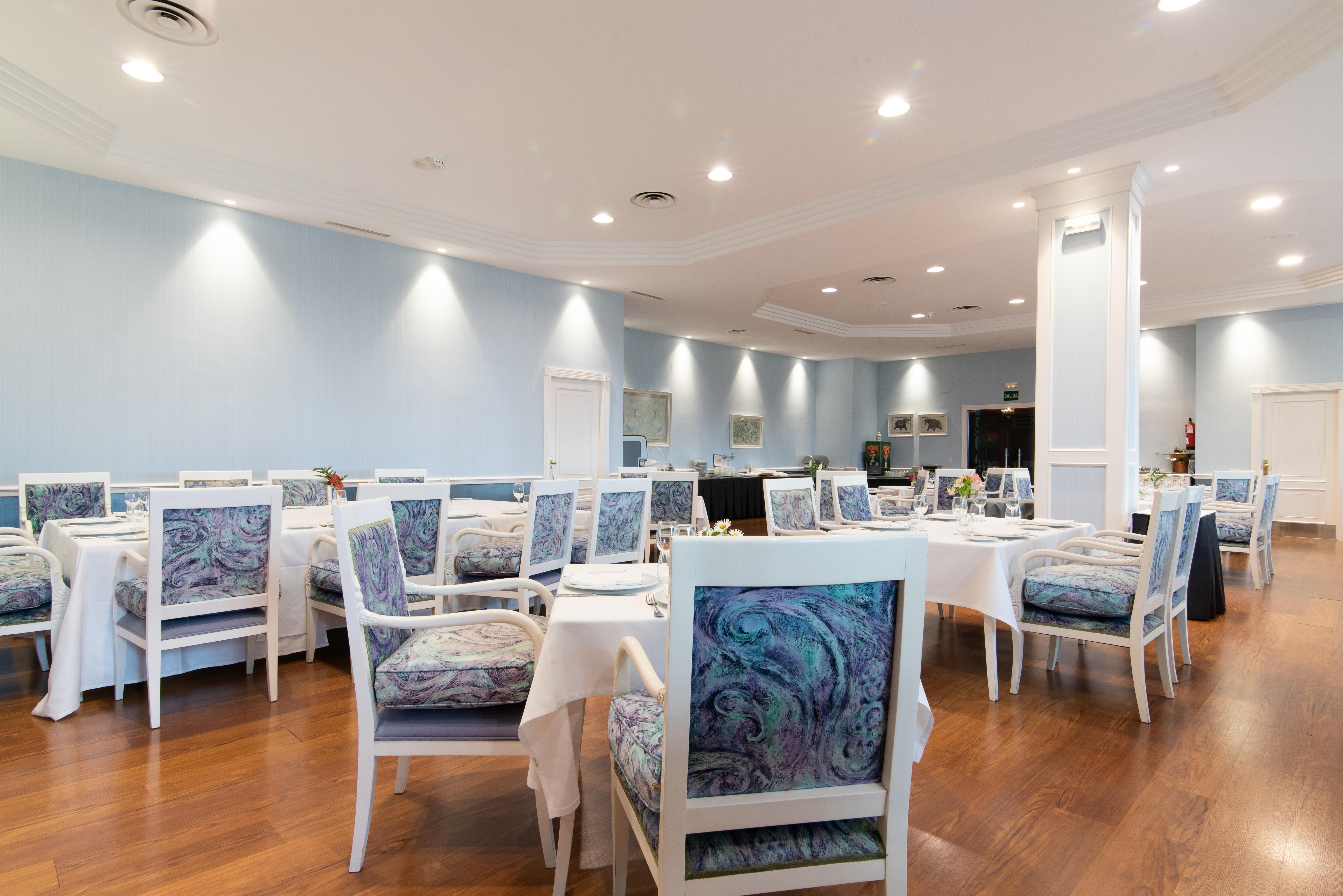Hospedium Hotel Europa Centro Magaz De Pisuerga Extérieur photo