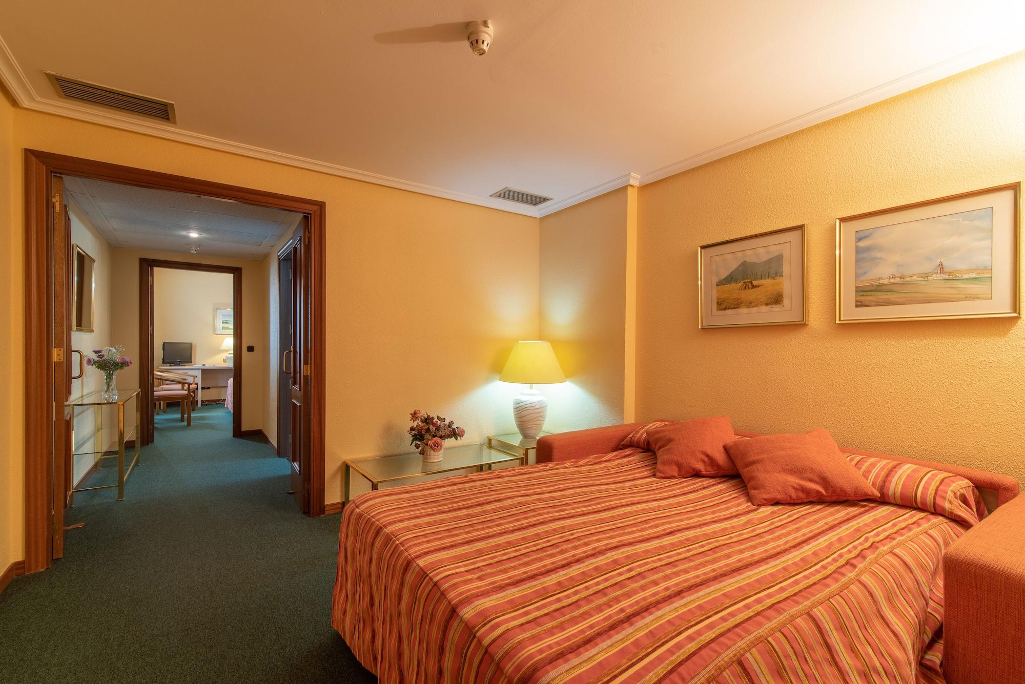 Hospedium Hotel Europa Centro Magaz De Pisuerga Extérieur photo