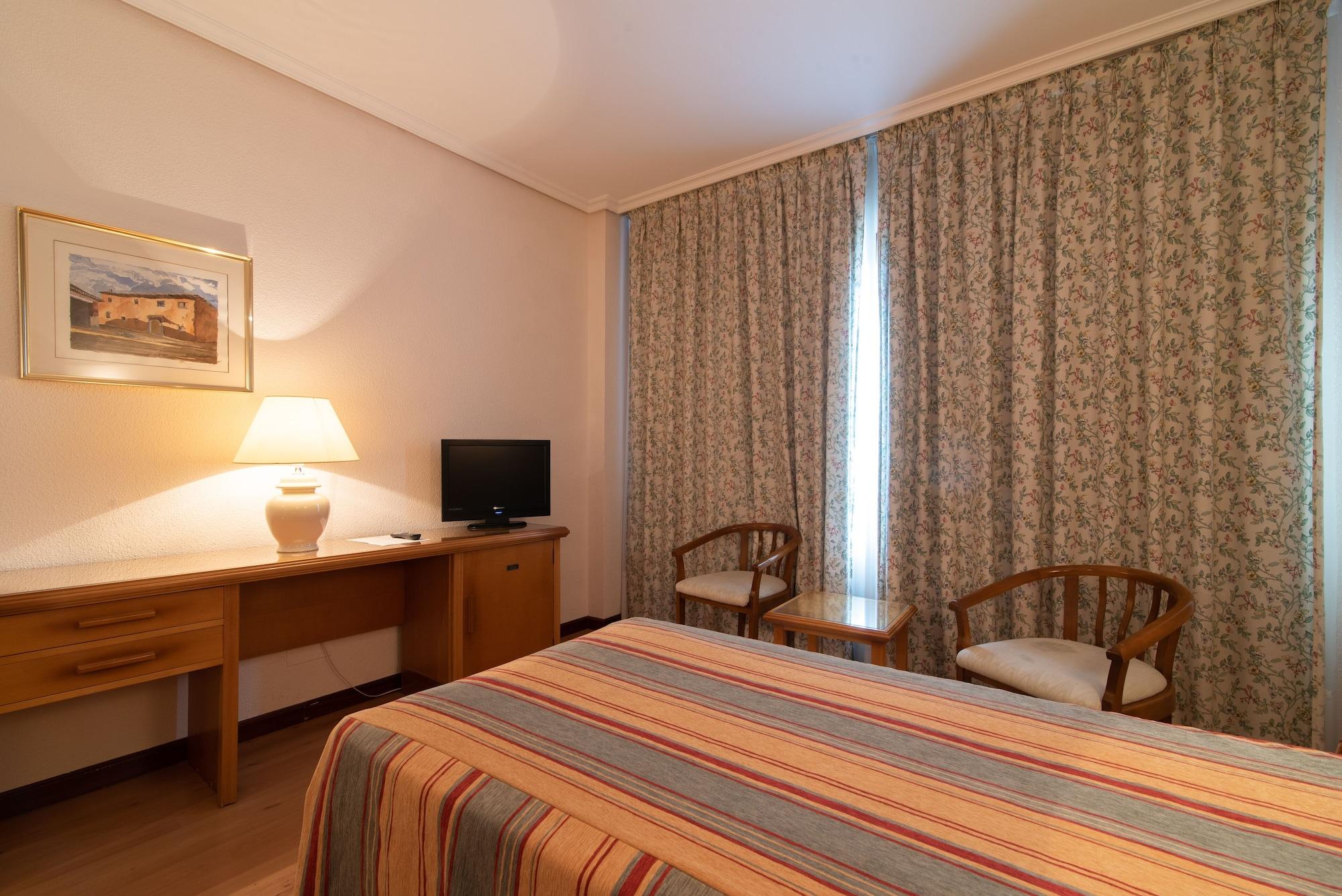 Hospedium Hotel Europa Centro Magaz De Pisuerga Extérieur photo